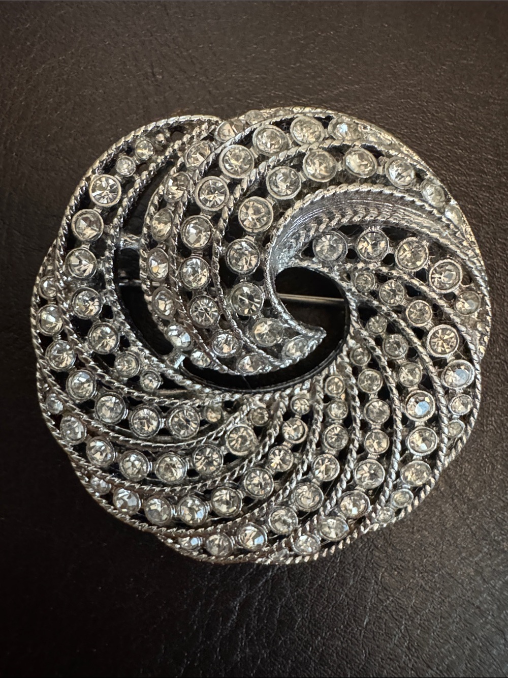 Vintage-Inspired Silver Crystal Swirl Brooch - Sparkling Clear Rhinestones